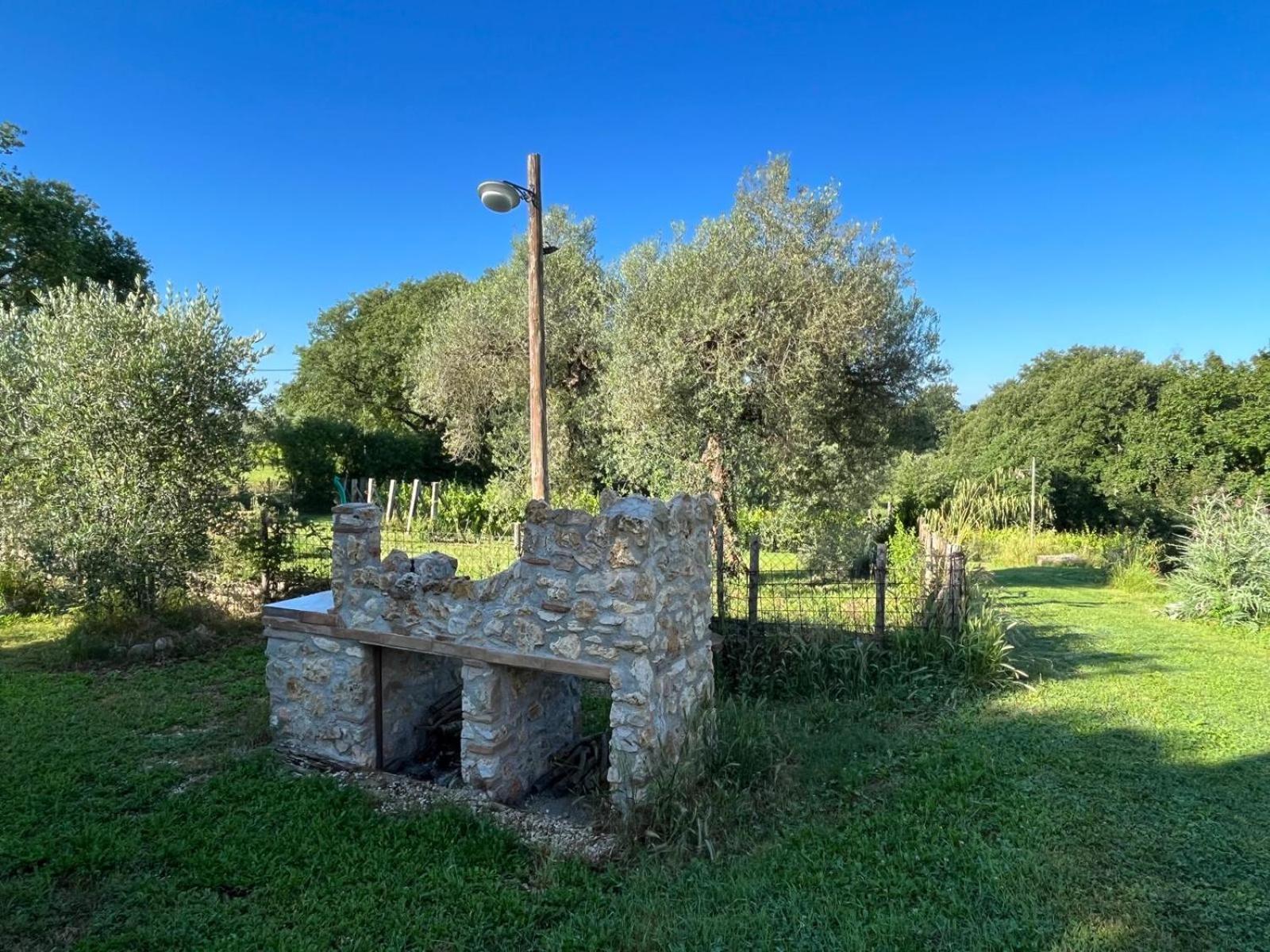 Agriturismo Podere Dell' Olmo Amelia Buitenkant foto