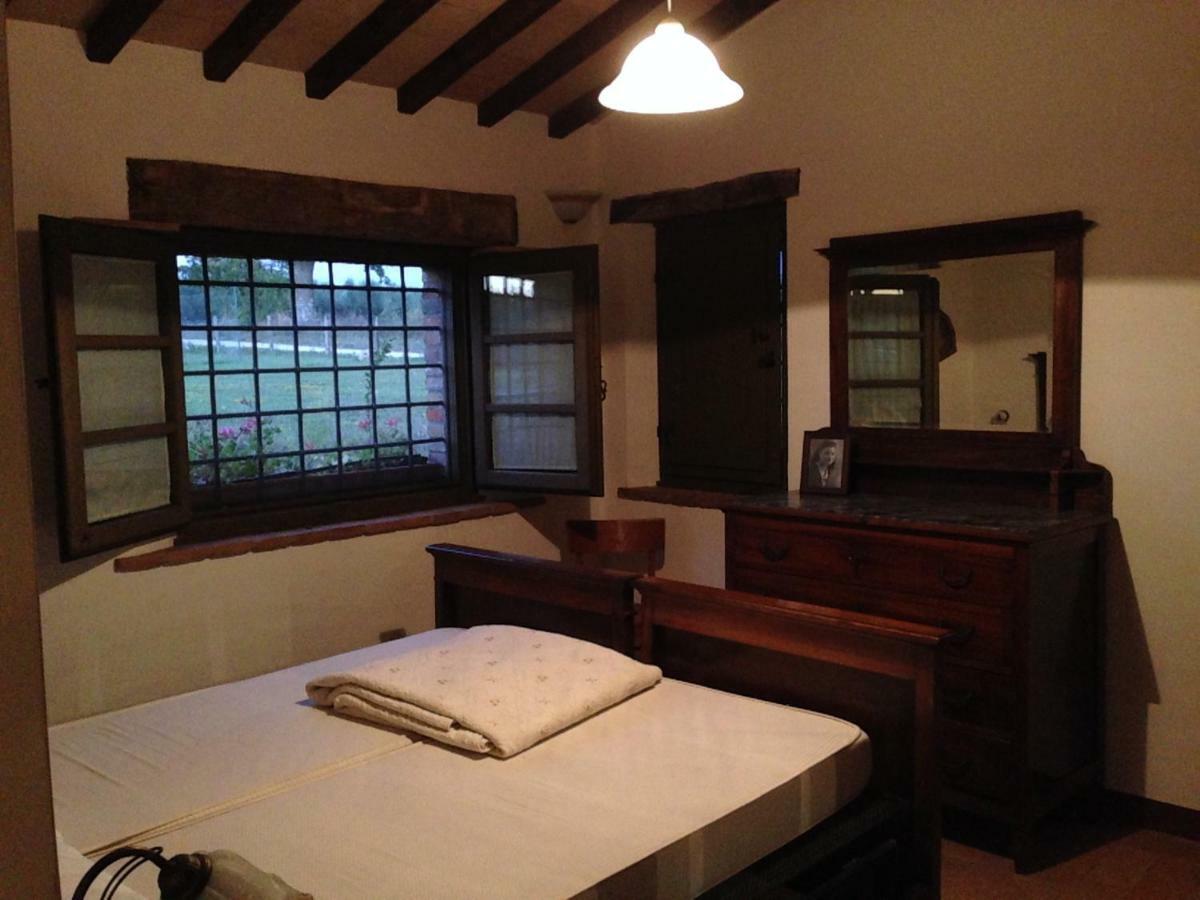Agriturismo Podere Dell' Olmo Amelia Buitenkant foto