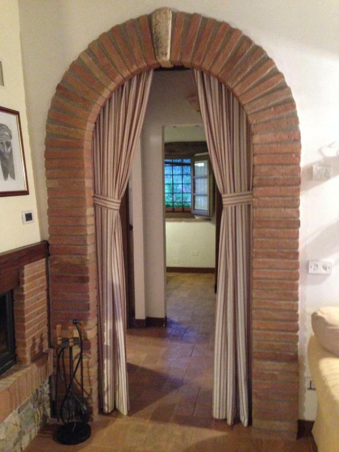 Agriturismo Podere Dell' Olmo Amelia Buitenkant foto
